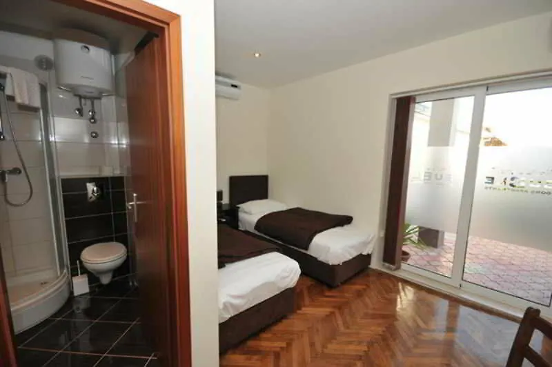 *** Affittacamere Apartments & Rooms Buble Traù Croazia